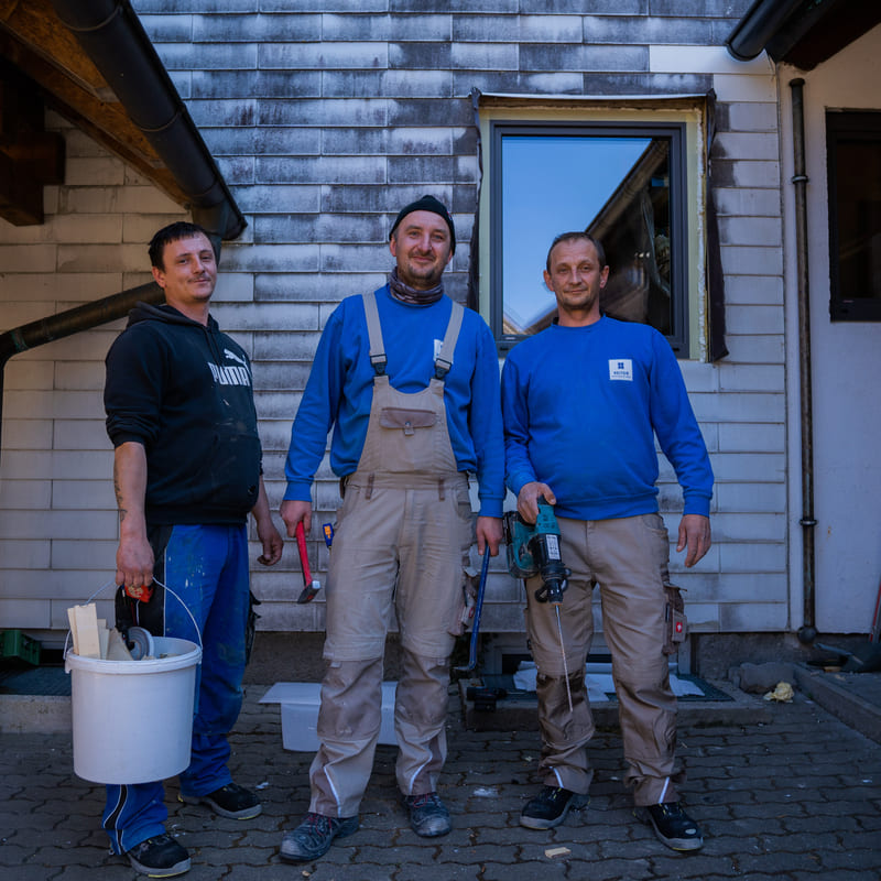 Mitarbeiter für die Fenstersanierung